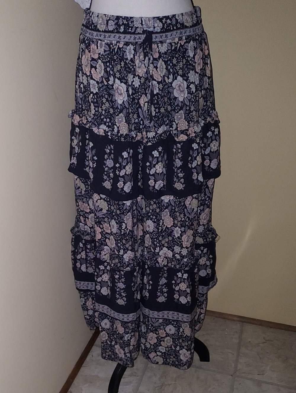 Tiered Border Print Maxi Skirt